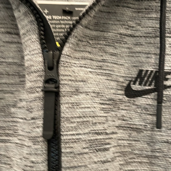 NWT Nike Tech Pack Gray Jacket Sz Sm - Picture 4 of 9